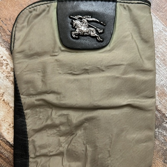 BURBERY LEATHER GLOVES - Picture 2 of 7